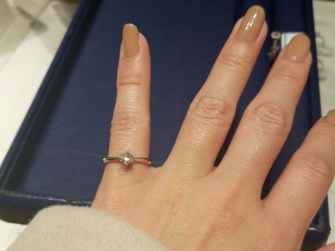 【銀座ダイヤモンドシライシの口コミ】 ダイヤモンドの土台の高さ、ダイヤモンドの4Cのグレードもさることながら…