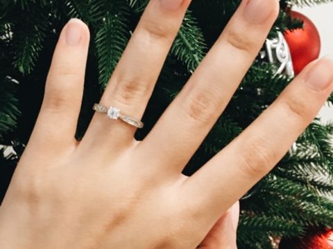 【BRILLIANCE+(ブリリアンスプラス)の口コミ】 ダイヤモンドでプロポーズしてもらい、横浜にリングの枠だけを選びに行き…