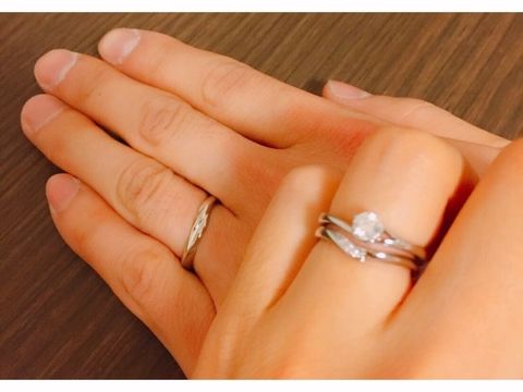 【俄(にわか)の口コミ】 2人で気にいったデザインの指輪を選ぼうとしたらこの指輪に辿り着きました…