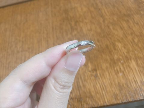 【PILOT BRIDAL(パイロットブライダル)の口コミ】 結婚指輪を選ぶにあたって他のブランドの指輪もいくつかつけましたが、圧…