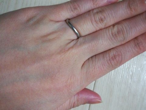 【STAR JEWELRY(スタージュエリー)の口コミ】 当初、ゴールドかシルバーかでかなり悩んでおりましたが、年をとってもつ…