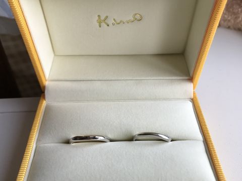 【ケイウノ ブライダル(K.UNO BRIDAL)の口コミ】 シンプルで尚且つ指にフィットする着け心地の良い指輪を探していました。
…