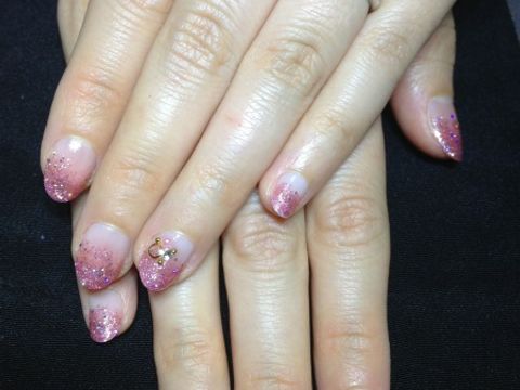 【STAR JEWELRY(スタージュエリー)の口コミ】 仕事上、シンプルなものが良かったので、石のついてないものを選びました…