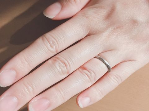 【アイプリモ(I-PRIMO)の口コミ】 細かいダイヤがたくさんついていて、相手から見たときに可愛い。上部分に…