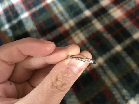 【銀座ダイヤモンドシライシの口コミ】 旦那さんとペアっぽくが1番考えててストレートかなぁ〜って思ってたんです…