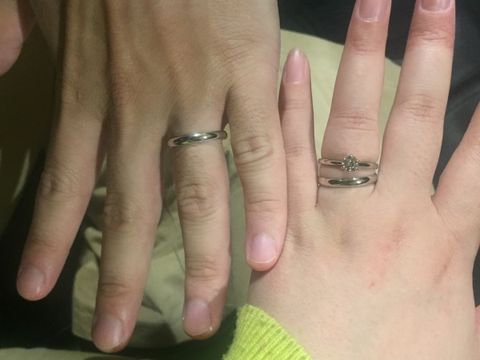 【藤塚時計店の口コミ】 デザインと価格が良いと思いましたね。彼に似合う指輪を選ぶのは難しかっ…