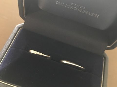 【銀座ダイヤモンドシライシの口コミ】 第一印象から付け心地がとても良く、シンプルかつ可愛いデザインだったの…