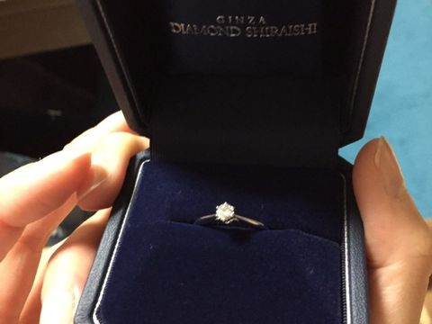 【銀座ダイヤモンドシライシの口コミ】 プロポーズを受けてから旦那さんと2人で見に行きどういう指輪が良いか全く…
