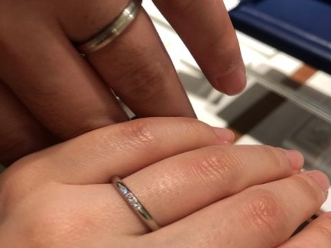 【銀座ダイヤモンドシライシの口コミ】 お互いに似合う指輪を探していたのですが、手の形や好みを踏まえると、同…