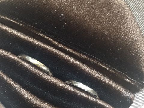 【アイプリモ(I-PRIMO)の口コミ】 価格もそこまで高くなく、デザインが気に入りました。
他のブランドで同じ…