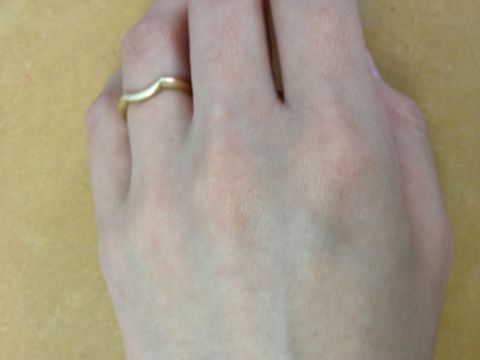 【shihara(シハラ)の口コミ】 婚約指輪が派手だったので結婚指輪はシンプルにしたかったのです。
またそ…