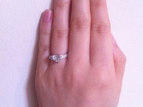 【ハリー・ウィンストン(Harry Winston)の口コミ】 前から欲しかった指輪だったので即買いでした。元々婚約指輪はなくてもい…
