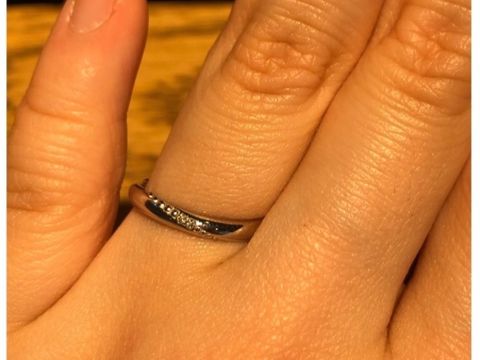 【PORTADA(ポルターダ)の口コミ】 ウェーブタイプで手にフィットする、曲線の入った女性らしいデザイン、ダ…