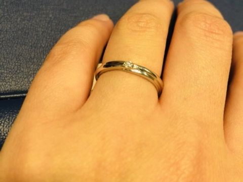 【銀座ダイヤモンドシライシの口コミ】 結婚指輪らしいデザイン＋コンセプトです。普通のシンプルなリングを購入…