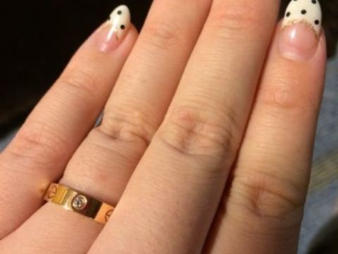 【カルティエ(Cartier)の口コミ】 王道なのですがこちらの指輪にしました。
少しカジュアルなのでどのような…