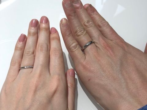 【一真堂の口コミ】 自分から石が見えて、他の人からはシルバーのデザインが見える、主張し過…