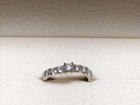 【TANZO.(鍛造指輪)の口コミ】 母の婚約指輪のダイヤを使いたいと思っていたため、フルオーダーで指輪を…