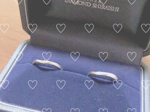 【銀座ダイヤモンドシライシの口コミ】 婚約指輪も銀座ダイヤモンドシライシで購入させていただいた為、結婚指輪…