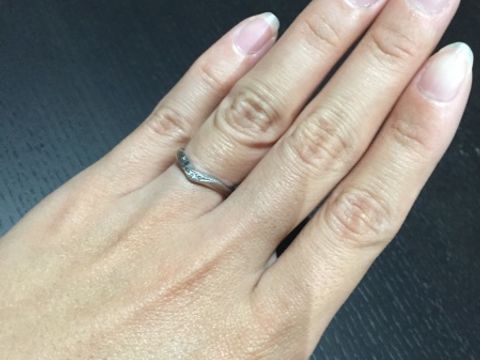 【ジュエリークラフトYAMAJIの口コミ】 オーダーメイドで指輪を作ってもらいました。婚約指輪と一緒につけられる…