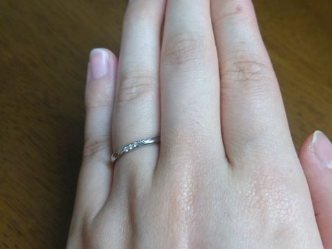 【アイプリモ(I-PRIMO)の口コミ】 日常生活での細かいキズがつきにくく目立ちにくいという実用性と上品な輝…