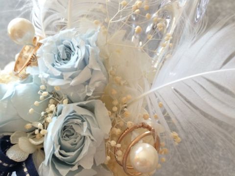 【agete(アガット)の口コミ】 小粒なダイヤモンドが５つついていてそれだけで光り輝いていたのでビビッ…