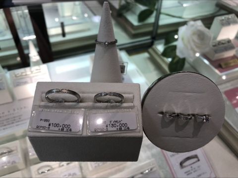 【festaria bijou SOPHIA(フェスタリア ビジュソフィア)の口コミ】 指輪のおすすめポイントは種類がいっぱいありました。私達はシンプルな物…