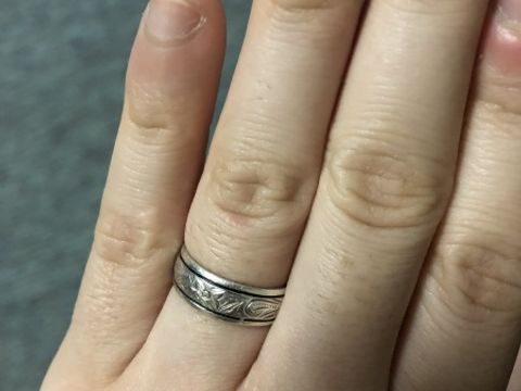 【ラウレア(Laulea)の口コミ】 カルティエ、ヴィトンなど周りはハイブランド。
しかし、絶対ハワイアンジ…