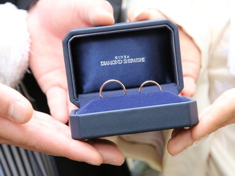 【銀座ダイヤモンドシライシの口コミ】 指輪の太さとダイヤモンドが自由に入れることができることが決めてでした…