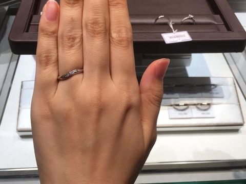 【アイプリモ(I-PRIMO)の口コミ】 リーズナブルなお値段だけれども、指輪のフィット感が非常に良かった。ナ…