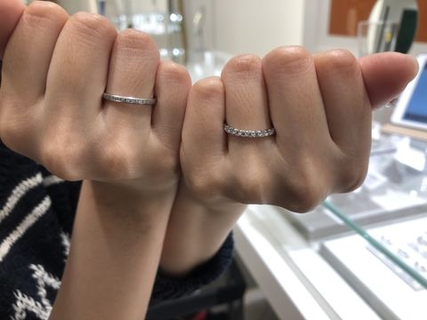 【festaria bijou SOPHIA(フェスタリア ビジュソフィア)の口コミ】 ハーフエタニティで探していました。こちらはレールのようなリングにダイ…