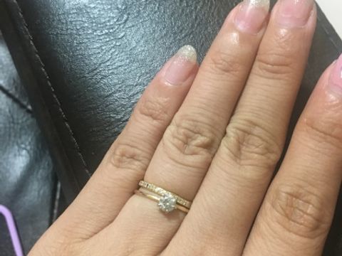 【noguchi(ノグチ)の口コミ】 ブライダルリングとして有名なブランドは避けたかったこと
立て爪ダイヤで…