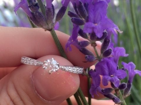 【ラザール ダイヤモンド(LAZARE DIAMOND)の口コミ】 婚約指輪は欲しいと伝えていましたが、好みのデザインが分からないという…