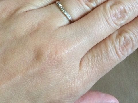 【ティファニー(Tiffany & Co.)の口コミ】 人気のブランド、憧れのブランドだと思います。シンプルなデザインで年齢…