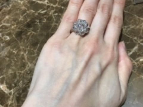 【ブシュロン(BOUCHERON)の口コミ】 ブシュロンのスタッフさんが「今、上の階で特別な展示会やっていて、特別…