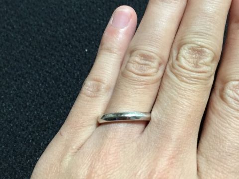 【ブルガリ(BVLGARI)の口コミ】 あまりないデザインで、でもシンプルなものがよかったのでこれに決めまし…