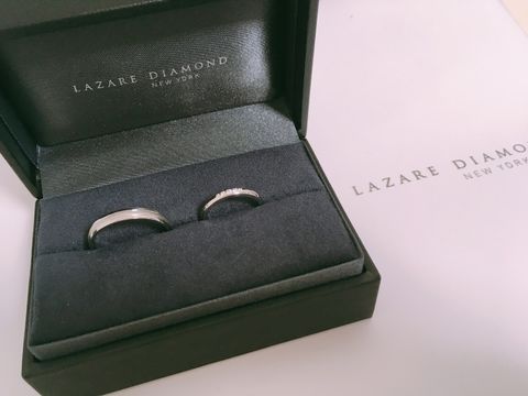【ラザール ダイヤモンド(LAZARE DIAMOND)の口コミ】 婚約指輪をラザールのものに決めたので、同じブランドで揃えようと思い決…