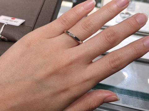 【アイプリモ(I-PRIMO)の口コミ】 私が「細身で石が1つ以上、ストレートでひねりのあるデザイン」という注文…