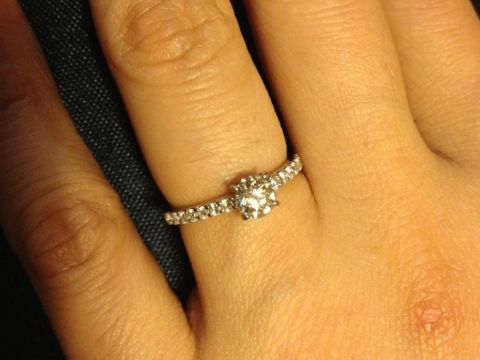 【オリエンタル宝石研究所の口コミ】 主人が私の知らない間に自分一人で選んで、サプライズでプレゼントしてく…