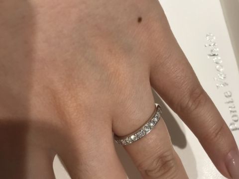 【Ponte Vecchio(ポンテヴェキオ)の口コミ】 ボリュームもあり、ダイヤモンドが沢山ついているので華やかさがありまし…