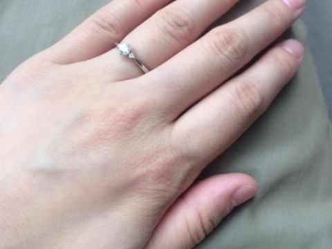 【MACHERIE(マシェリ)の口コミ】 価格の安さが決め手です。ビジュピコさんではダイヤの価格が他のお店より…