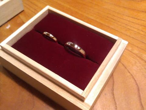 【ichi(イチ)の口コミ】 素材や形を組み合わせてオリジナルの商品を作れるということで、店内にあ…