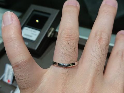 【アイプリモ(I-PRIMO)の口コミ】 購入時点では、結婚指輪として広告に広く宣伝されているものでした。他の…