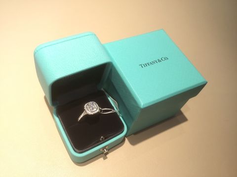 【ティファニー(Tiffany & Co.)の口コミ】 憧れのティファニーということで、ここのブランドの指輪を欲しいと思って…