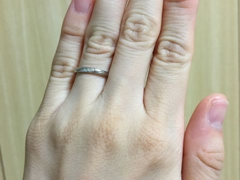 【アイプリモ(I-PRIMO)の口コミ】 結婚指輪は男女ペアのもので購入したいと思っており、旦那は絶対にシンプ…