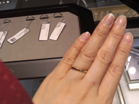 【ヴァン クリーフ＆アーペル(Van Cleef & Arpels)の口コミ】 最後まで選択肢に残ったヴァンクリーフ トゥージュール 2.5mm ローズゴー…