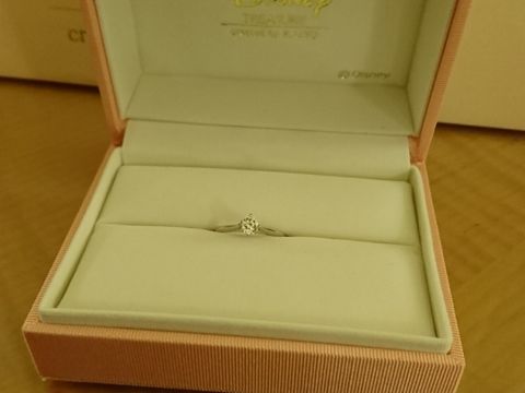 【ケイウノ ブライダル(K.UNO BRIDAL)の口コミ】 彼がサプライズプロポーズで渡してくれました。彼がケイウノに決めた理由…