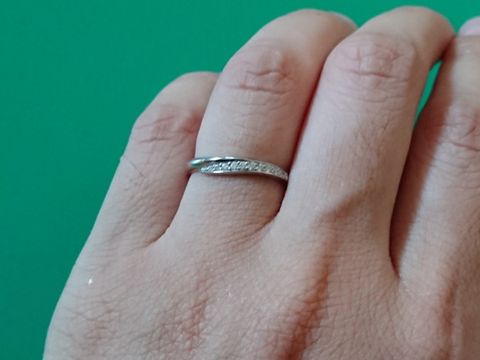 【Mariage ent(マリアージュエント)の口コミ】 向きを変えることで、V型・ウェーブ型・ストレートに変わるから。
ダイヤ…