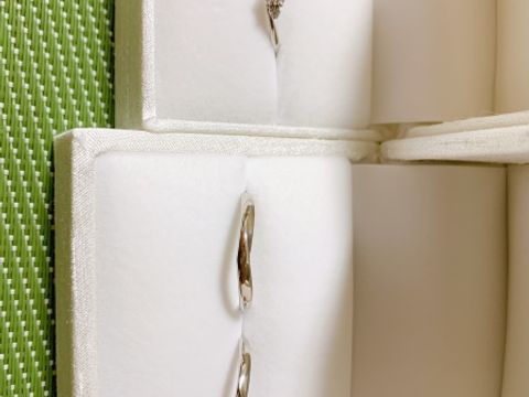 【1122 iifuufu bridal(いい夫婦ブライダル)の口コミ】 何箇所も店舗を回ってセットリングを検討していましたが、デザイン、素材…