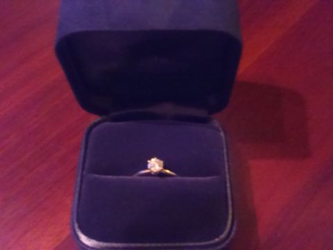 【ティファニー(Tiffany & Co.)の口コミ】 憧れのティファニーのエンゲージメントリング。セットされたダイアモンド…