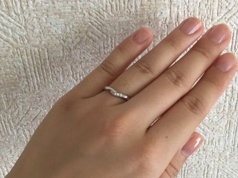 【アイプリモ(I-PRIMO)の口コミ】 毎日付けるものなので、派手でなく普段使いしやすいデザインにしました。…